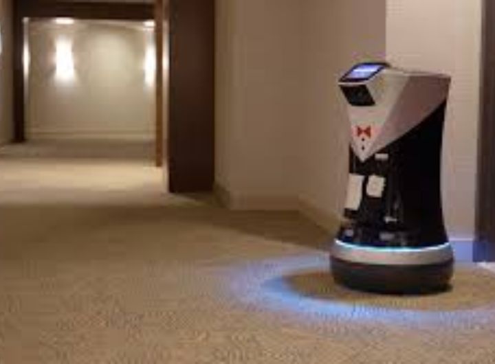 AI-powered hotel robot là gì? AI-powered hotel robot là gì?