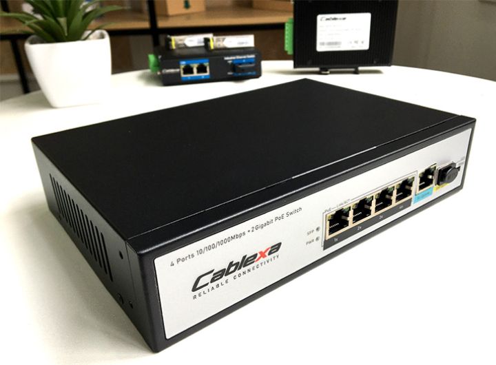 Switch FMC-4PGE1GE1GF, 4-Port Gigabit PoE Switch FMC-4PGE1GE1GF, 4-Port Gigabit PoE