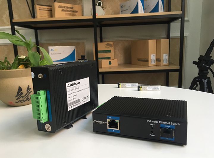 IES7211-1GE1GF-CA và IES7211-1PGE1GF-CA
