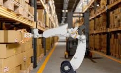 Lợi ích của robot trong logistics là gì và có đáng để đầu tư?